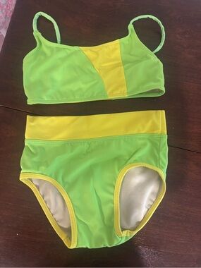 Girls Two-Piece Dance outfit in Lime Green and Yellow